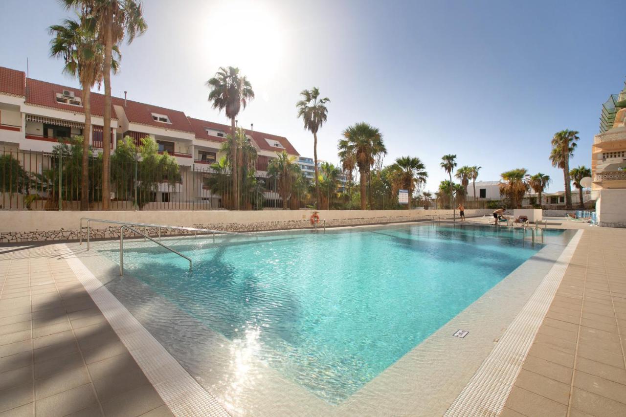 Apartment At 30 Mts From Sea Playa de las Americas  Bagian luar foto